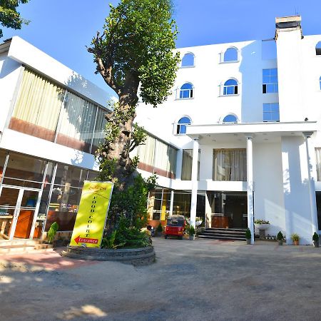 Capitalcity Hotel Badulla Kültér fotó